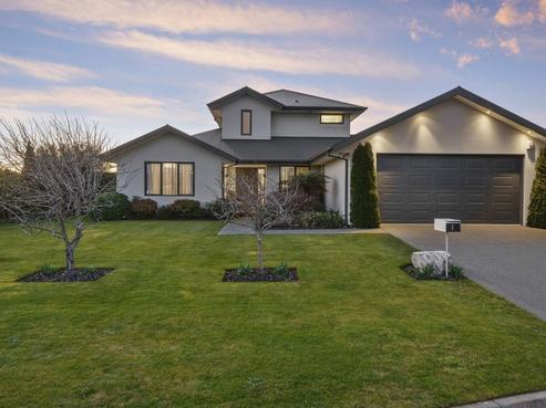 7 Rosario Place, Aidanfield