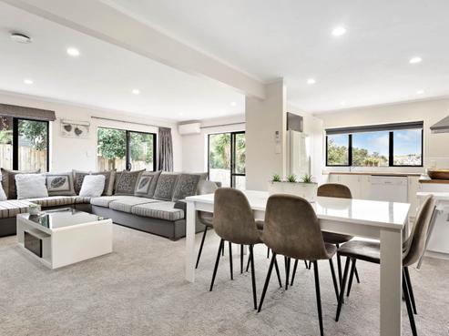 18 The Glade North, Pukekohe