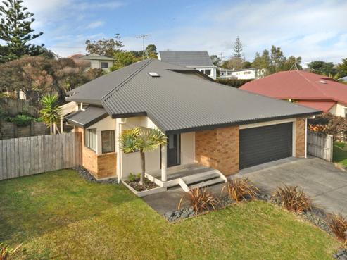 2/65 Donald Street, Stanmore Bay