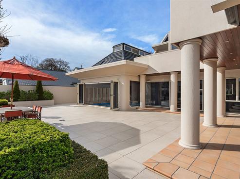 1 Daresbury Lane, Fendalton