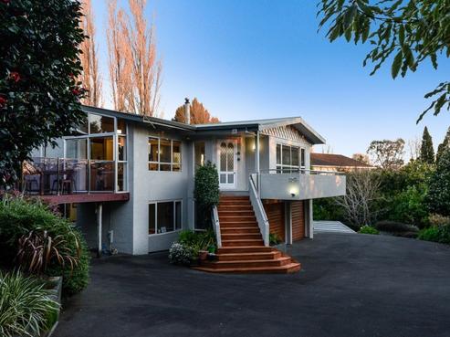 24 Comries Road, Chartwell