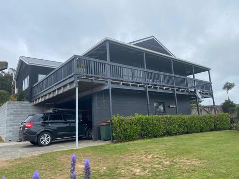 30 Pararewa Drive, Whalers Gate