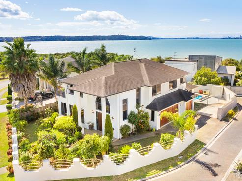 23 Onemana Way, Te Atatu Peninsula