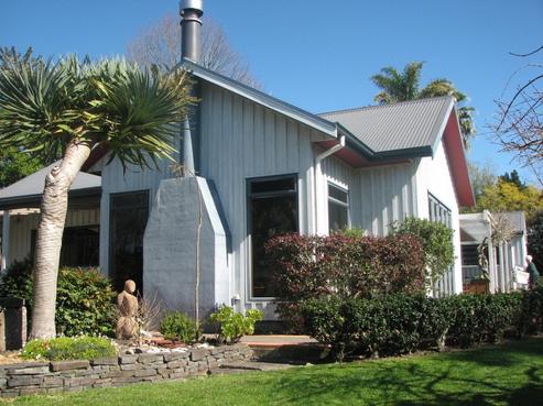 61 Work Road, Aongatete