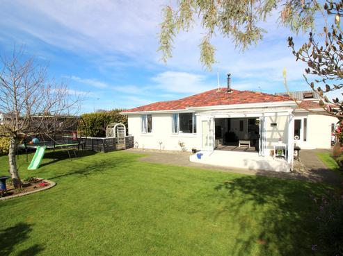 122 Layard Street, Windsor