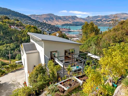 18 Ticehurst Terrace, Lyttelton