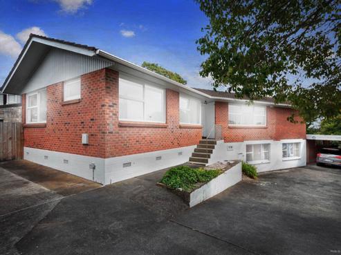 17 Whitford Road, Howick