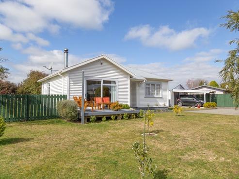 8 Runuku Grove, Turangi