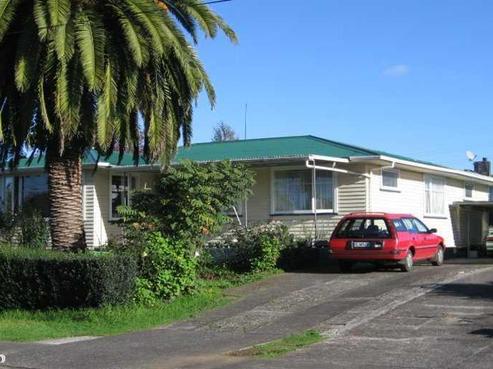 19 Everitt Road, Otara