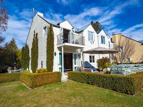 1 Chalmers Close, Arrowtown