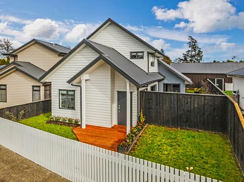 4 Magnolia Lane, Kaukapakapa