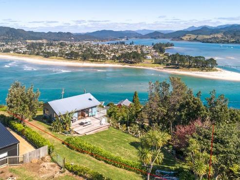 194 Paku Drive, Tairua
