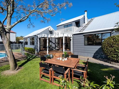 21 Durham Drive, Havelock North