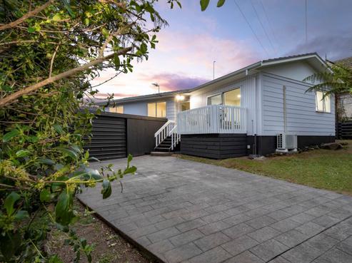 104 Kemp Road, Massey