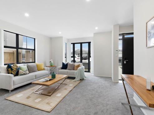18B Hollowout Street, Takanini