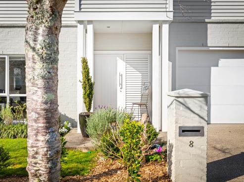 8 Kensington Drive, Orewa