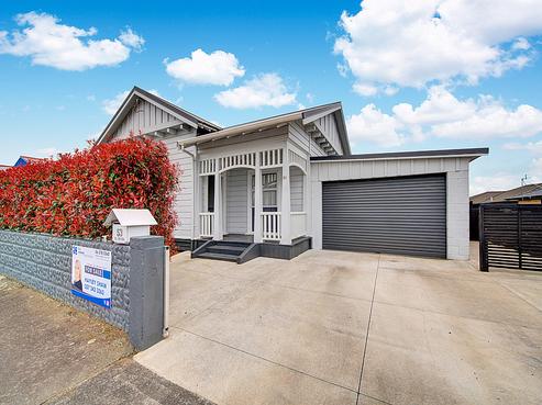 53 Disraeli Street, Hawera