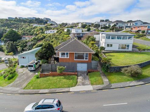 101 Dowse Drive, Maungaraki