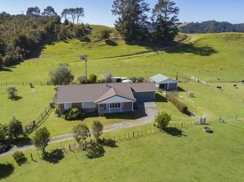 501 Cemetery Road, Maunu
