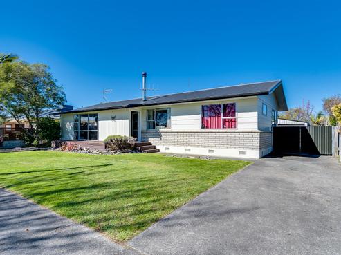 6 Mckeefry Avenue, Greenmeadows