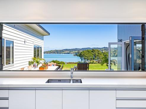 26 Muritai Road, Parua Bay