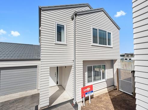 52F Fifth Avenue, Enderley