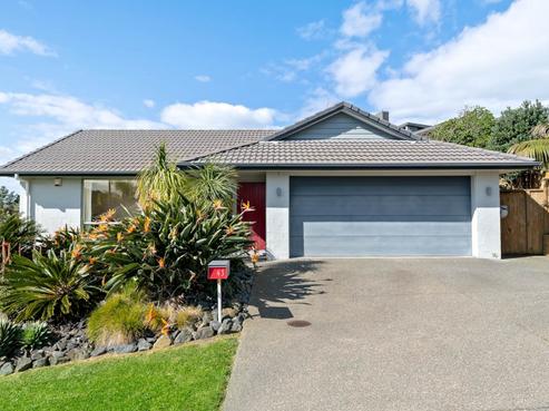 43 Hawaiian Parade, Arkles Bay