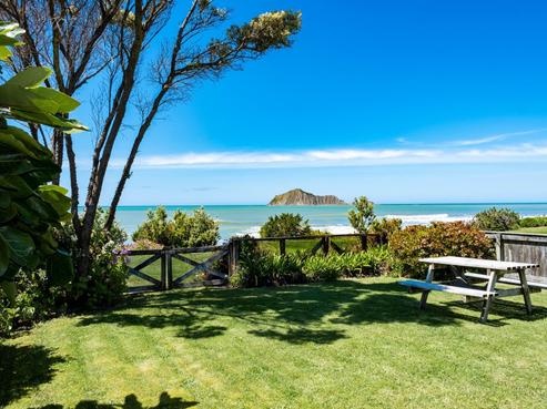 166B Harper Road, Waimarama