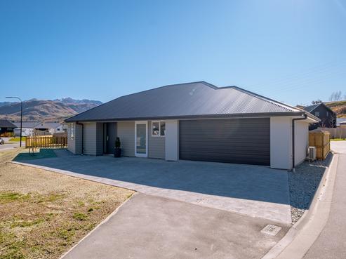 17 Toni's Terrace, Lower Shotover