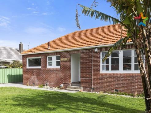 1277 High Street, Taita