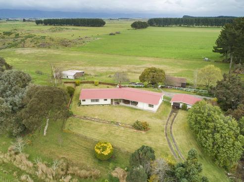 36 Puketotara Road, Himatangi