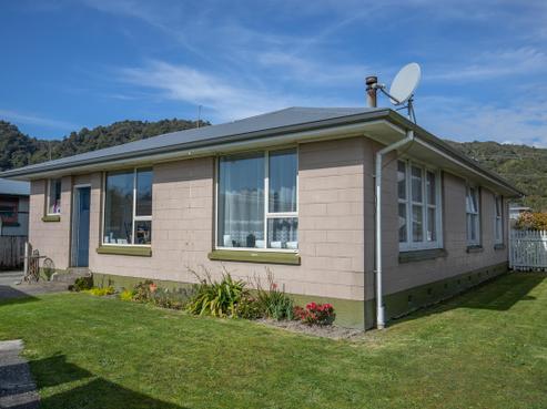 54 Richmond Street, Cobden