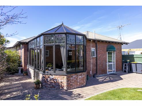 54A Avenue Road, West End