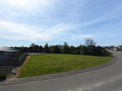11 Ludlow Drive, Huntingdon/Lake Hood