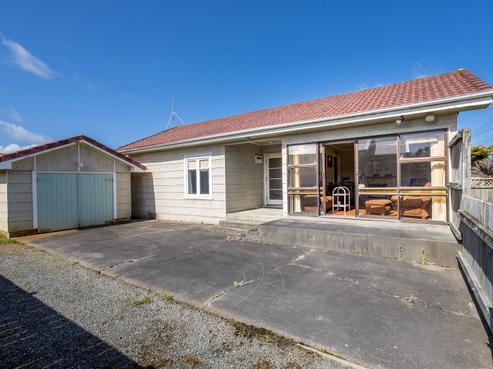 114 Rua Avenue, Waitarere Beach