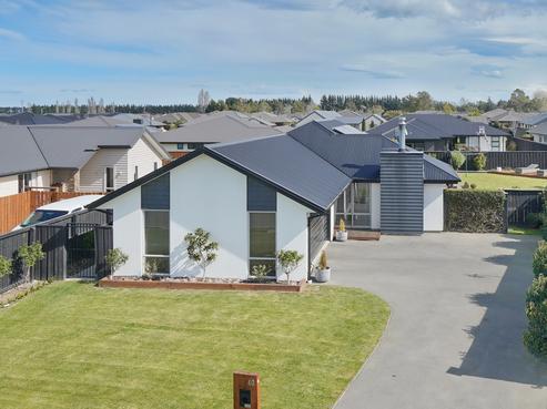 40 Rossall Crescent, Rolleston