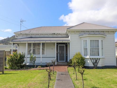 322 Queen Street, Thames