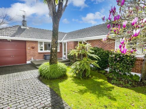 11 York Avenue, Heretaunga