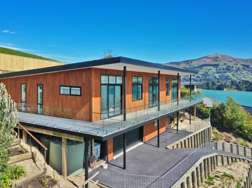 9 Manuka Terrace, Duvauchelle