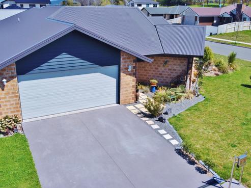 17 Huka Heights Drive, Rangatira Park