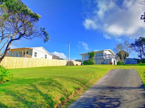 14 Matai Road, Stanmore Bay
