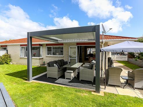 2/199 Mangorei Road, Merrilands