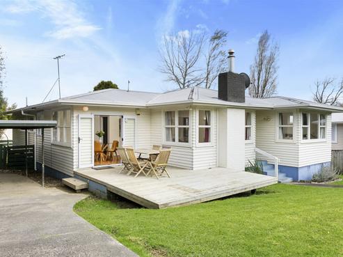 79 Bond Crescent, Forrest Hill
