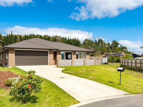 12 Breakwater Place, Mangawhai Heads