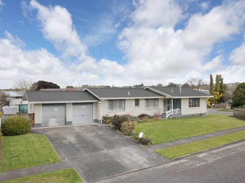16 Willowbank Crescent, Feilding