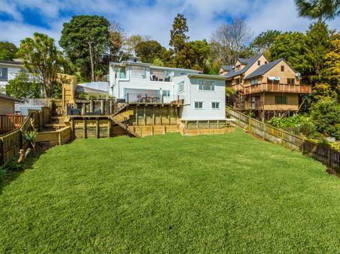 155 Browns Bay Road, Browns Bay