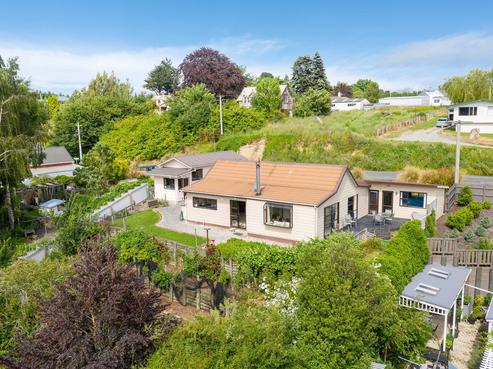 15 Lancaster Street, Lawrence