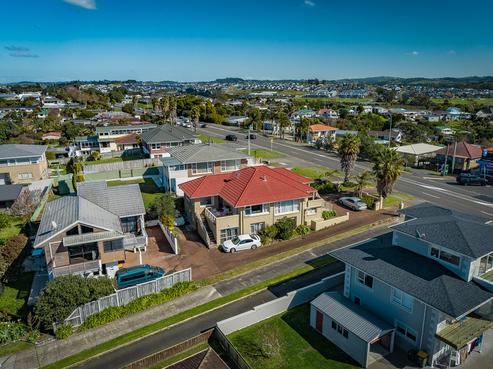 201 Hibiscus Coast Highway, Red Beach
