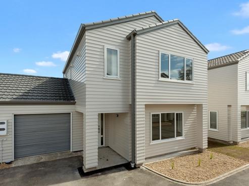 52D Fifth Avenue, Enderley