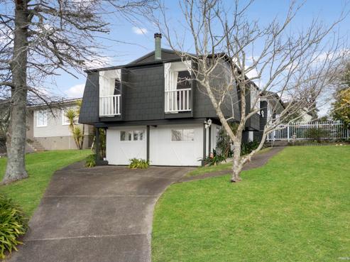 8 Caronia Crescent, Lynfield